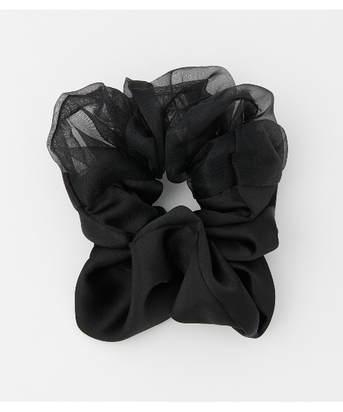 AZUL by moussy（アズールバイマウジー）の「MIX MATERIAL SHUSHU/ミックスマテリアルシュシュ（シュシュ・レディース・ベージュ/ダークグリーン/ブラック・FREE）」の2枚目の写真