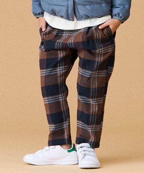 BREEZE（ブリーズ）の「WEB限定 シェフパンツ（その他パンツ・キッズ・カーキ/ネイビー/グレー/ゴールド/キャメル/カモフラージュ/インディゴブルー/ベージュ/ブラウン/ブラック/チャコール/ストライプ・120/130/100/110/140/80/90）」の5枚目の写真