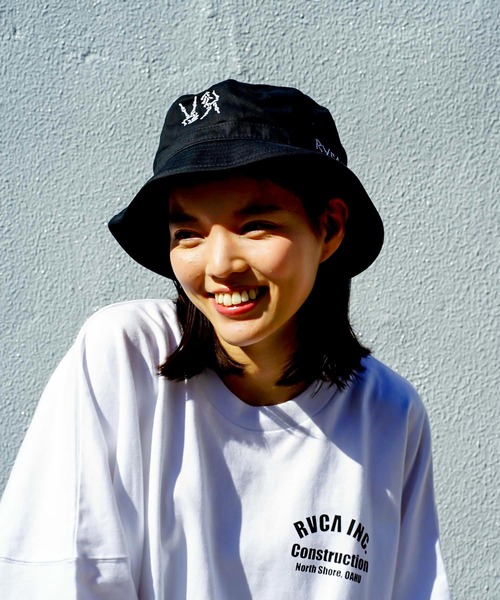 RVCA（ルーカ）の「RVCA メンズ  BONE PIECE HAT ハット【2021年秋冬モデル】/ルーカバケハ（バケットハット）（ハット・メンズ・ピンク/モスグリーン/ブラック/ホワイト・FREE）」の2枚目の写真
