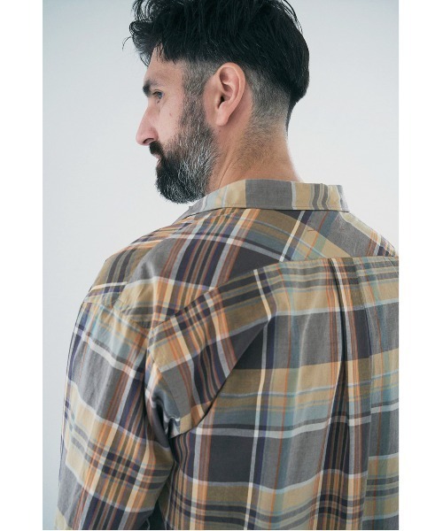 UNFIL（アンフィル）の「unfil アンフィル / chambray weather-cloth overshirt シャンブレー ウェザークロス オーバーサイズシャツ / WWSP-UU006（シャツ/ブラウス・メンズ・ブラウン/グレイッシュベージュ・4）」の18枚目の写真