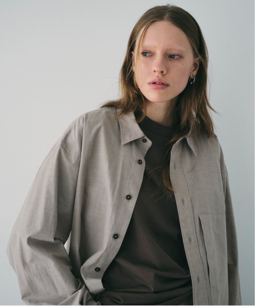 UNFIL（アンフィル）の「unfil アンフィル / chambray weather-cloth overshirt シャンブレー ウェザークロス オーバーサイズシャツ / WWSP-UU006（シャツ/ブラウス・メンズ・ブラウン/グレイッシュベージュ・4）」の20枚目の写真