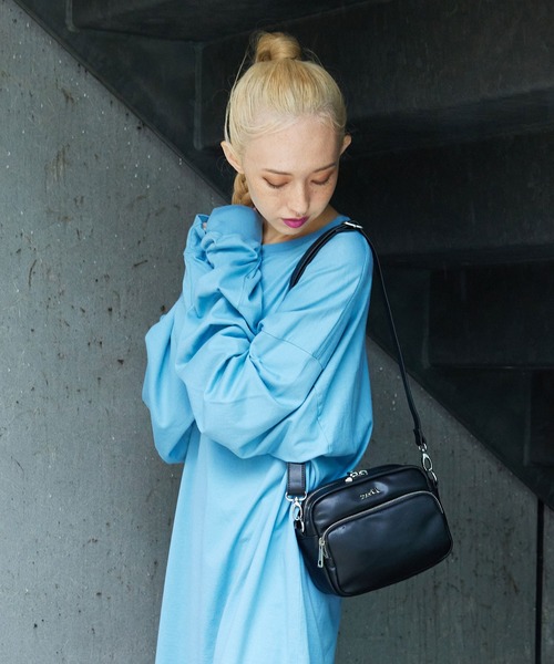 X-girl（エックスガール）の「FAUX LEATHER SHOULDER BAG（ショルダーバッグ・レディース・パープル/ベージュ/ブラック・ONE SIZE）」の20枚目の写真