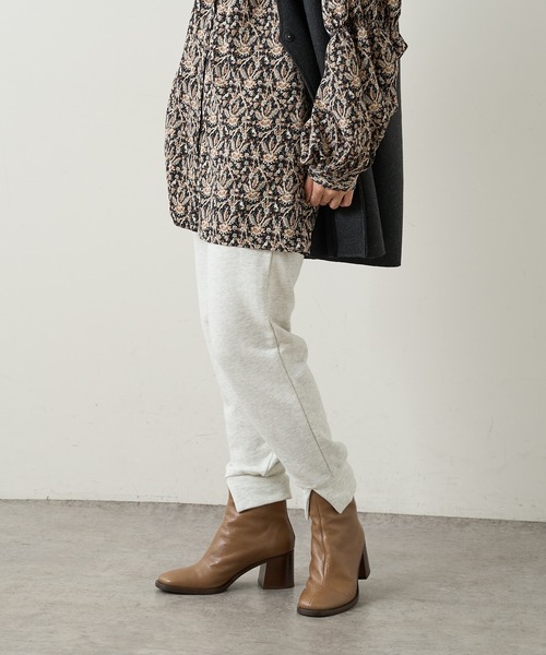 Omekashi(オメカシ)の「スウェットスリットパンツ(スウェットパンツ・レディース・アイボリー/パープル/チャコールグレー/オフホワイト/ベージュ・FREE)」の14枚目の写真