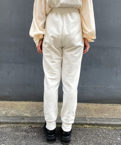 Omekashi(オメカシ)の「スウェットスリットパンツ(スウェットパンツ・レディース・アイボリー/パープル/チャコールグレー/オフホワイト/ベージュ・FREE)」の22枚目の写真