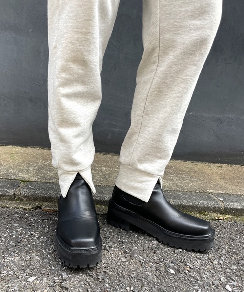 Omekashi(オメカシ)の「スウェットスリットパンツ(スウェットパンツ・レディース・アイボリー/パープル/チャコールグレー/オフホワイト/ベージュ・FREE)」の7枚目の写真