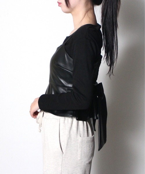 one way（ワンウェイ）の「【oneway Jeans】レザーペプラムリボンブラウス（その他トップス・レディース・ベージュ/ブラック/ライトブラウン/ダークグリーン・FREE）」の13枚目の写真