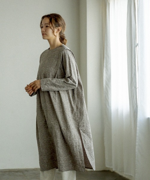 PUAL CE CIN(ピュアルセシン)の「綿花刺繍ワンピース(ワンピース・レディース・ブラック/ベージュ・FREE)」の1枚目の写真