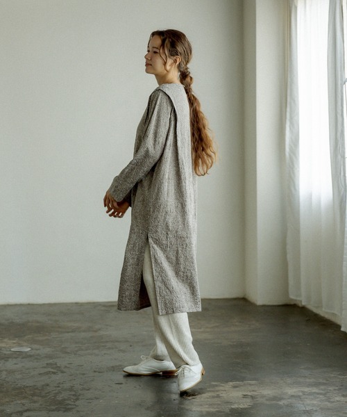 PUAL CE CIN(ピュアルセシン)の「綿花刺繍ワンピース(ワンピース・レディース・ブラック/ベージュ・FREE)」の3枚目の写真