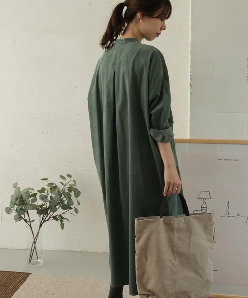 URBAN RESEARCH DOORS（アーバンリサーチドアーズ）の「コーデュロイシャツワンピース（ワンピース・レディース・グレー/ライトベージュ/グリーン/ピンク・ONE）」の8枚目の写真