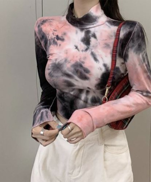 me+em select(ミームセレクト)の「プチハイネックタイダイトップス(Tシャツ/カットソー・レディース・ピンク/ブルー・FREE)」の1枚目の写真