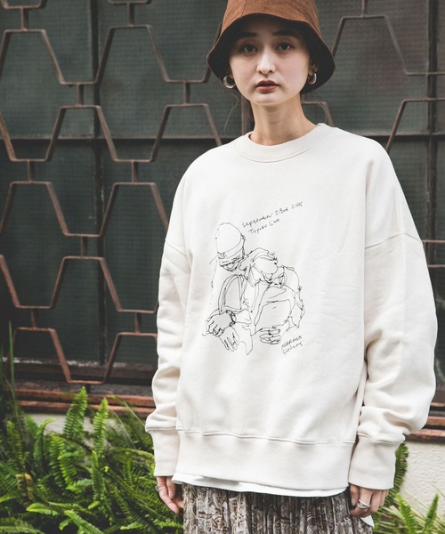 SENSE OF PLACE by URBAN RESEARCH(センスオブプレイスバイアーバンリサーチ)の「『別注』MARIYASUZUKI×SENSE OF PLACE スウェット(スウェット・レディース・アイボリー/ベージュ・ONE)」の2枚目の写真