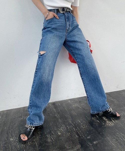 PAGEBOY（ページボーイ）の「クラシックストレート（デニムパンツ・レディース・ホワイト/インディゴブルー/サックスブルー/ブラック系その他/ブルー系その他/ネイビー・25inch/24inch/26inch/27inch）」の7枚目の写真