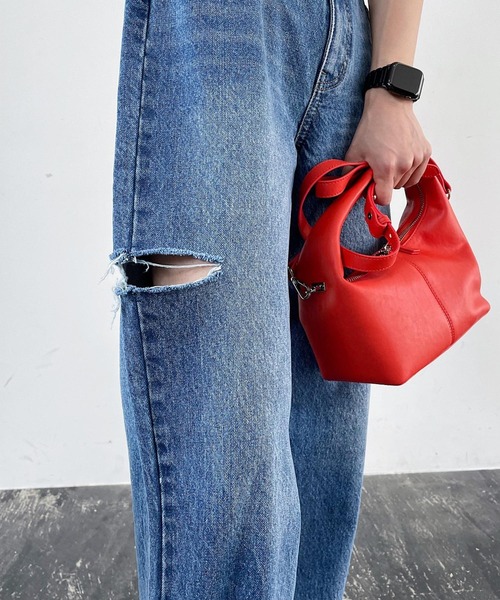 PAGEBOY（ページボーイ）の「クラシックストレート（デニムパンツ・レディース・ホワイト/インディゴブルー/サックスブルー/ブラック系その他/ブルー系その他/ネイビー・25inch/24inch/26inch/27inch）」の8枚目の写真