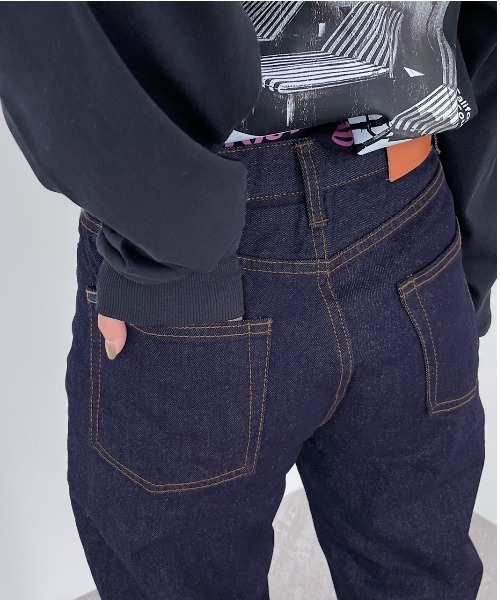 PAGEBOY（ページボーイ）の「クラシックストレート（デニムパンツ・レディース・ホワイト/インディゴブルー/サックスブルー/ブラック系その他/ブルー系その他/ネイビー・25inch/24inch/26inch/27inch）」の14枚目の写真