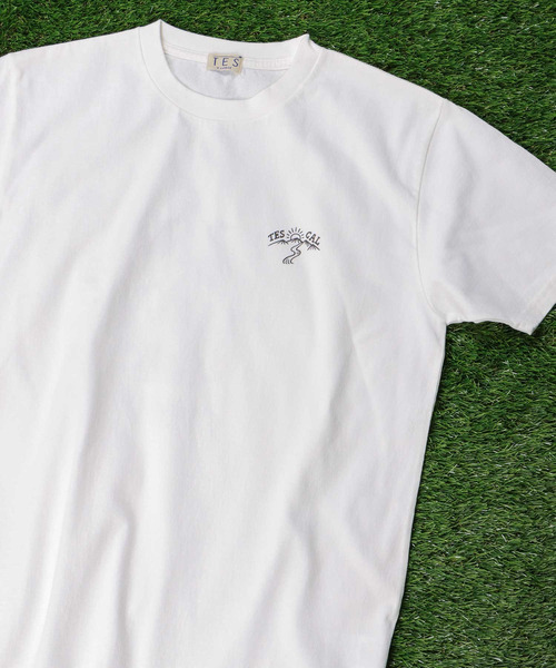 The Endless Summer(エンドレスサマー)の「TES MALIBU STAR CAMP GIRL T-SHIRT / Tシャツ(Tシャツ/カットソー・メンズ・ホワイト/サーモンピンク/イエロー・SMALL/MEDIUM/LARGE/X-LARGE)」の13枚目の写真