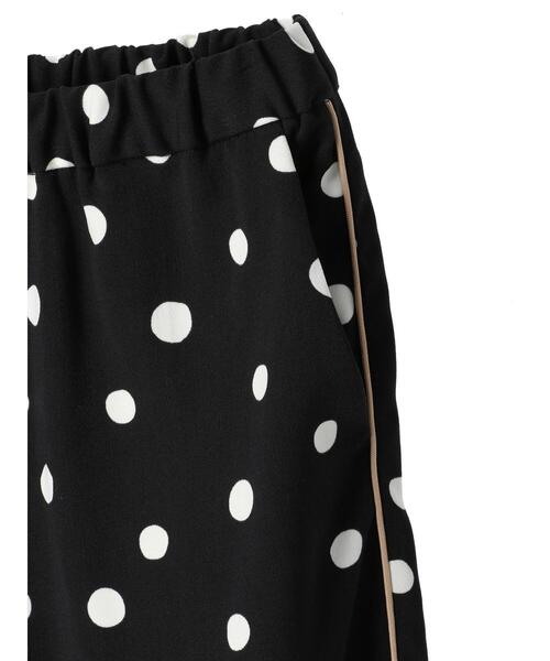 AMERICAN HOLIC(アメリカンホリック)の「Dotとろみワイドパンツ(その他パンツ・レディース・ドット・S/M/L)」の8枚目の写真