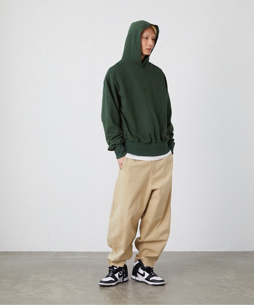 FEKETE（フェケテ）の「FEKETE MADE BASIC LOGO HOODIE (SET-UP)（パーカー・メンズ・ブラック/グリーン・FREE）」の10枚目の写真