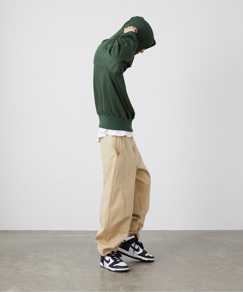 FEKETE（フェケテ）の「FEKETE MADE BASIC LOGO HOODIE (SET-UP)（パーカー・メンズ・ブラック/グリーン・FREE）」の11枚目の写真