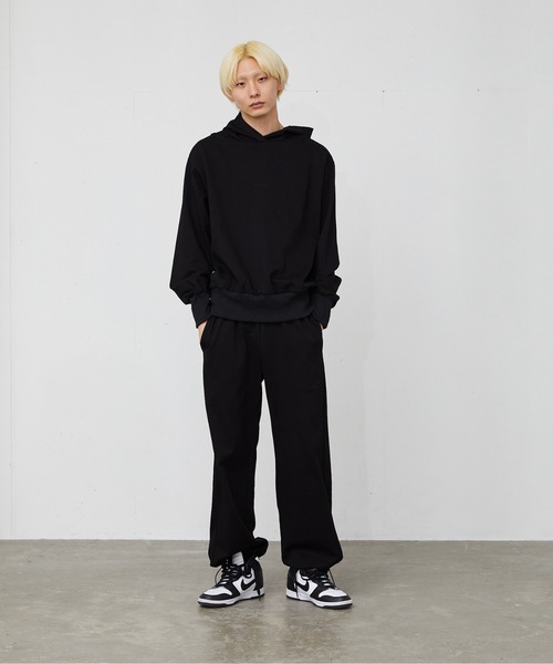 FEKETE（フェケテ）の「FEKETE MADE BASIC LOGO HOODIE (SET-UP)（パーカー・メンズ・ブラック/グリーン・FREE）」の8枚目の写真