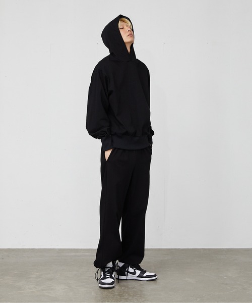 FEKETE（フェケテ）の「FEKETE MADE BASIC LOGO HOODIE (SET-UP)（パーカー・メンズ・ブラック/グリーン・FREE）」の9枚目の写真