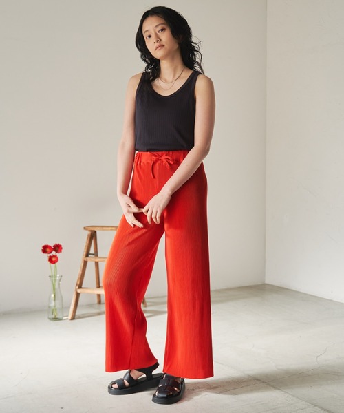 ANGIE（アンジー）の「ランダムリブタンクトップ/無地/ボーダー（タンクトップ・レディース・オフホワイト/ブラウン系その他/ブルー系その他/イエロー系その他/スミクロ/ダークオレンジ・FREE）」の8枚目の写真