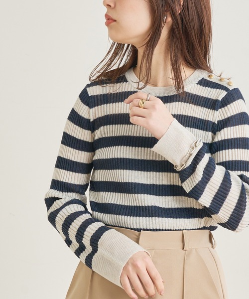 natural couture（ナチュラルクチュール）の「【WEB限定カラー有り】キラッとほんわりシアーリブニット（ニット/セーター・レディース・オフホワイト/ベージュ/グリーン/その他1/その他2・FREE）」の5枚目の写真