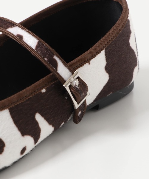 URBAN RESEARCH(アーバンリサーチ)の「メリージェーンフラットシューズ(パンプス・レディース・ネイビー/ピンク/ベージュ/アニマル・38/36/37)」の14枚目の写真