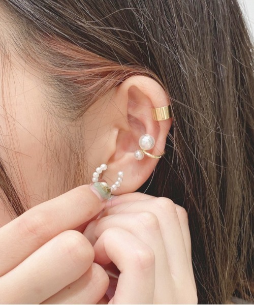 apres jour（アプレジュール）の「【apres jour×ARIAZ】パールデザインイヤーカフ３セット（イヤーカフ・レディース・シルバー/ゴールド・FREE）」の2枚目の写真