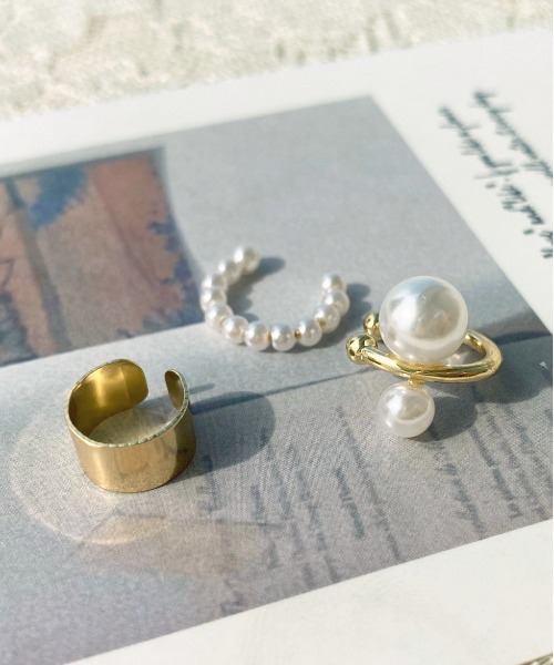apres jour（アプレジュール）の「【apres jour×ARIAZ】パールデザインイヤーカフ３セット（イヤーカフ・レディース・シルバー/ゴールド・FREE）」の4枚目の写真