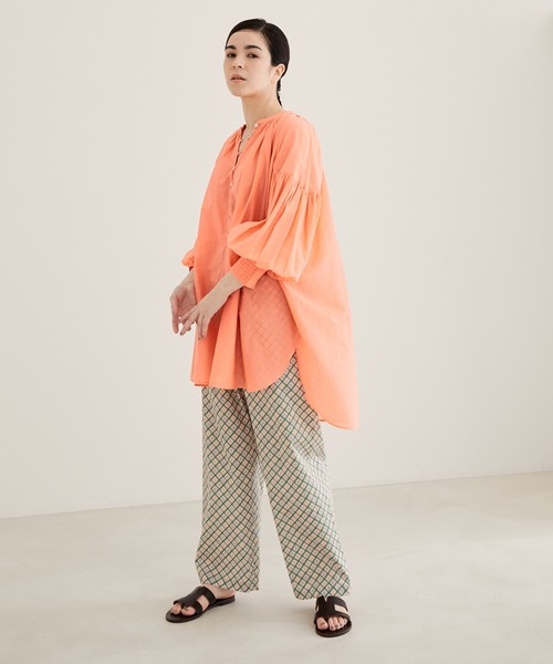 NICOLAS LAINAS（ニコラスライナス）の「【NICOLAS LAINAS】レザーフラットサンダル（サンダル・レディース・ブラック/ダークブラウン/シルバー・36/37/38）」の9枚目の写真