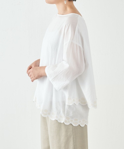 BEARDSLEY（ビアズリー）の「カットワーク刺繍ブラウス（シャツ/ブラウス・レディース・ホワイト/ネイビー・FREE）」の8枚目の写真