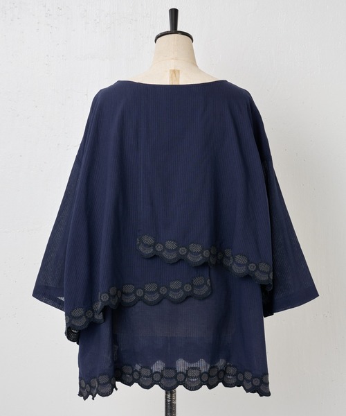 BEARDSLEY（ビアズリー）の「カットワーク刺繍ブラウス（シャツ/ブラウス・レディース・ホワイト/ネイビー・FREE）」の14枚目の写真