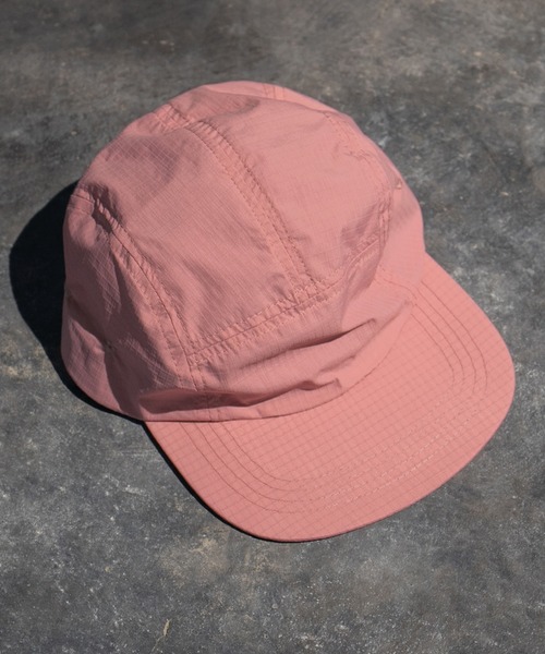kutir（クティール）の「ストレートナイロンキャップ（キャップ・メンズ・ブラック/カーキ/ピンク/ライトベージュ・FREE）」の4枚目の写真