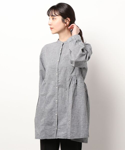 Samansa Mos2(サマンサ モスモス)の「コットンリネン脇ギャザーチュニック(シャツ/ブラウス・レディース・オフホワイト/ピンク/ミント/イエロー/ブラック・フリ-)」の7枚目の写真