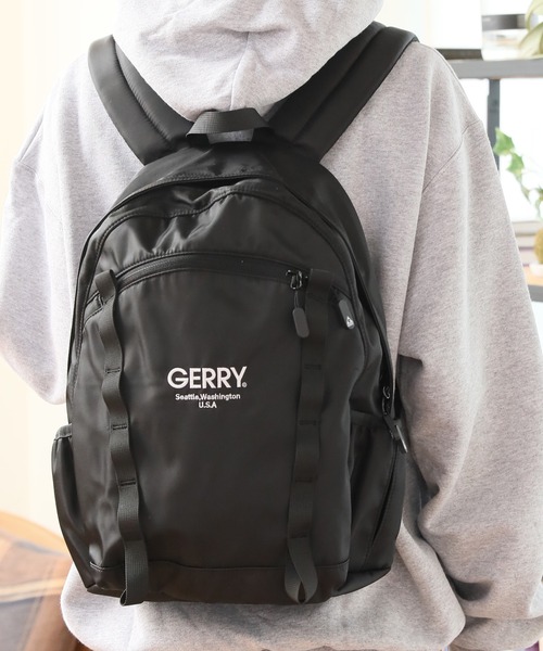 GERRY(ジェリー)の「【GERRY/ジェリー】ワンポイントロゴ バックパック(バックパック/リュック・メンズ・ベージュ/ブラック/グレー・FREE)」の2枚目の写真