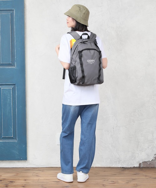 GERRY(ジェリー)の「【GERRY/ジェリー】ワンポイントロゴ バックパック(バックパック/リュック・メンズ・ベージュ/ブラック/グレー・FREE)」の21枚目の写真