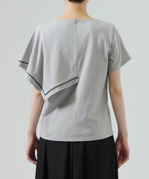 CAST: ラインデザインカットソー CAST:（キャストコロン）の「ラインデザインカットソー（Tシャツ