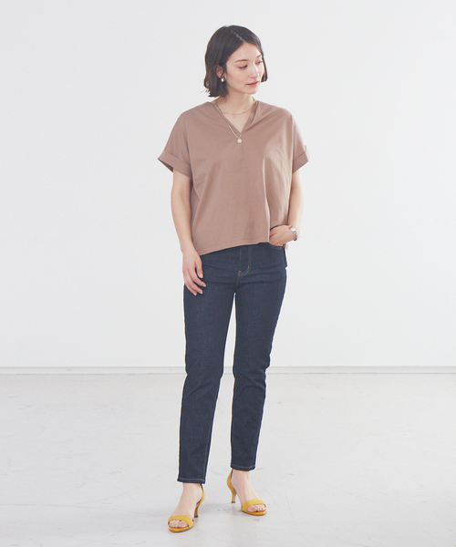 abahouse mavie（アバハウスマヴィ）の「シルケット天竺プルオーバー（Tシャツ/カットソー・レディース・ダークグリーン/ベージュ/ブラック/ホワイト/チャコールグレー/ブルー・フリー）」の8枚目の写真