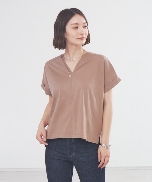 abahouse mavie（アバハウスマヴィ）の「シルケット天竺プルオーバー（Tシャツ/カットソー・レディース・ダークグリーン/ベージュ/ブラック/ホワイト/チャコールグレー/ブルー・フリー）」の4枚目の写真