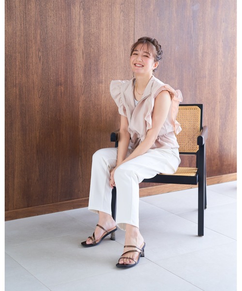 Mafmof（マフモフ）の「Mafmof(マフモフ)透明ヒールメタリックアッパーサンダル（サンダル・レディース・ブラウン/シルバー/ブラック・LL/L/M/S）」の17枚目の写真