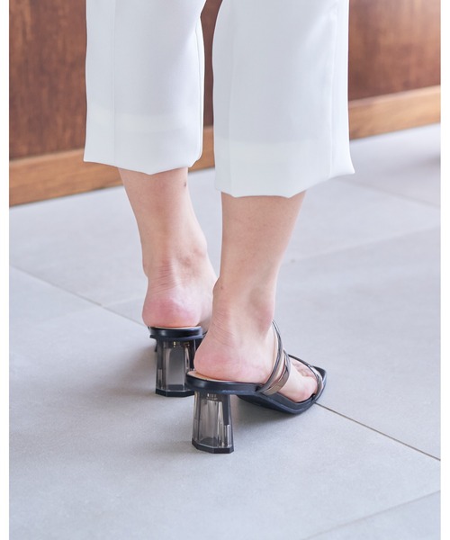 Mafmof（マフモフ）の「Mafmof(マフモフ)透明ヒールメタリックアッパーサンダル（サンダル・レディース・ブラウン/シルバー/ブラック・LL/L/M/S）」の15枚目の写真