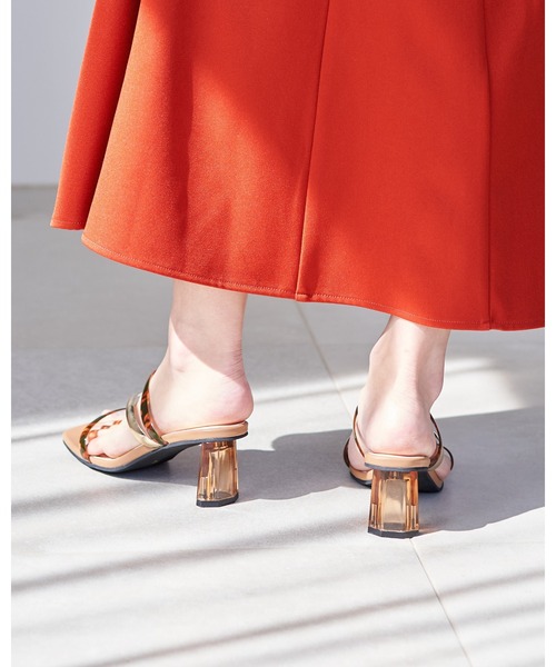 Mafmof（マフモフ）の「Mafmof(マフモフ)透明ヒールメタリックアッパーサンダル（サンダル・レディース・ブラウン/シルバー/ブラック・LL/L/M/S）」の16枚目の写真