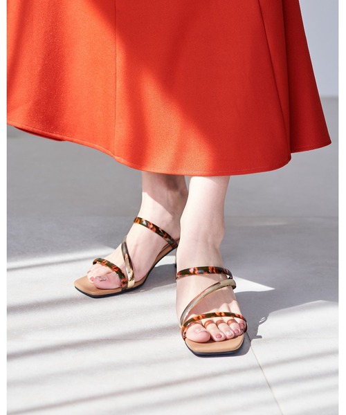 Mafmof（マフモフ）の「Mafmof(マフモフ)透明ヒールメタリックアッパーサンダル（サンダル・レディース・ブラウン/シルバー/ブラック・LL/L/M/S）」の14枚目の写真