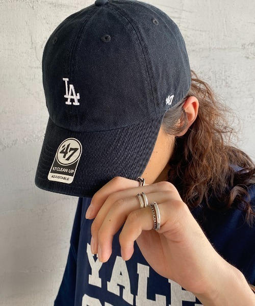 '47（フォーティーセブン）の「['47/フォーティセブン] LA ドジャース ロゴ刺繍ベースボールキャップ（キャップ・レディース・ブラック/ブルー/カーキ・ONE SIZE）」の14枚目の写真