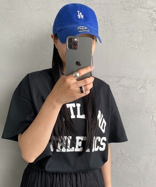 '47（フォーティーセブン）の「['47/フォーティセブン] LA ドジャース ロゴ刺繍ベースボールキャップ（キャップ・レディース・ブラック/ブルー/カーキ・ONE SIZE）」の18枚目の写真
