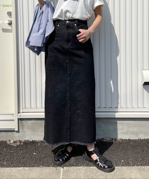 Chillfar(チルファー)の「デニムロングスカート(デニムスカート・レディース・ブラック/ネイビー/アイボリー・MEDIUM/LARGE)」の16枚目の写真