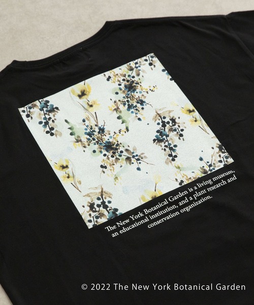 URBAN RESEARCH(アーバンリサーチ)の「NYBG T-SHIRTS(Tシャツ/カットソー・メンズ・ホワイト/ブラック・MEDIUM/LARGE)」の14枚目の写真