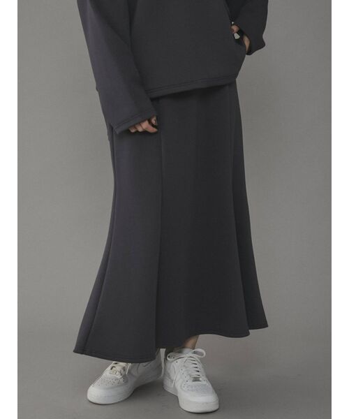 COTORICA（コトリカ）の「ダンボールマーメイドスカート（スカート・レディース・チャコールグレー/ブラック/グリーン・SMALL/MEDIUM）」の3枚目の写真