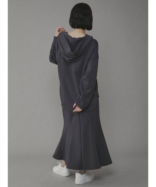 COTORICA（コトリカ）の「ダンボールマーメイドスカート（スカート・レディース・チャコールグレー/ブラック/グリーン・SMALL/MEDIUM）」の9枚目の写真