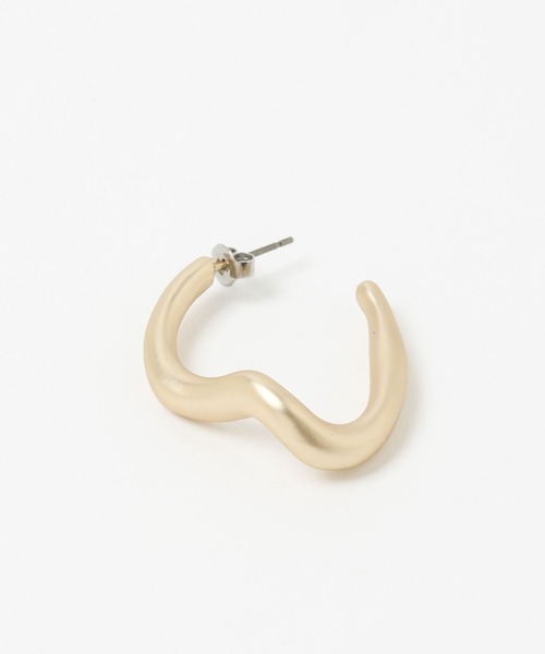 Andemiu（アンデミュウ）の「マットウエーブピアス347867（ピアス（両耳用）・レディース・シルバー/ゴールド・FREE）」の3枚目の写真